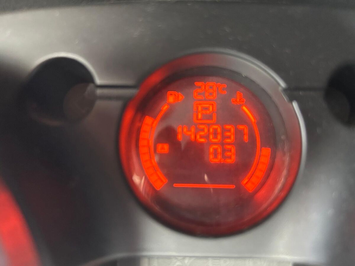 NISSAN QASHQAI TEKNA AUTO 2.0 SPANISH RHD IN SPAIN ONLY 88000 MILES 2009